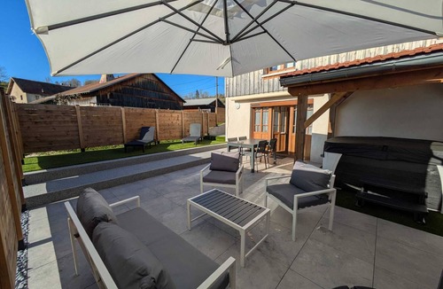 Les Combes Apartment | Gite La Vie Clerc