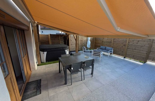 Les Combes Apartment | Gite La Vie Clerc