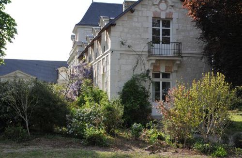 Brain-sur-Allonnes Apartment | Gite LE BALCON