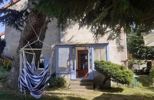 Lesperon Apartment | 'Gite Le Cèdre' – Private Terrace & Garden, Open Mid-April to Late October, 3-Night Minimum