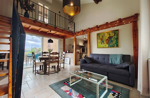 Maleville Cottage | Gite Le Campané with Pool and vieuws Pyreneen
