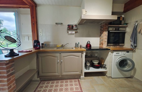 Maleville Cottage | Gite Le Campané with Pool and vieuws Pyreneen