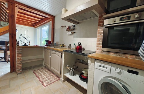 Maleville Cottage | Gite Le Campané with Pool and vieuws Pyreneen