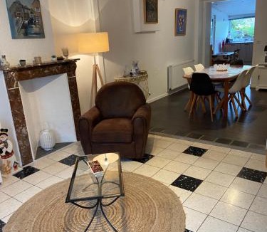 Fumay House | gite le CARMEL