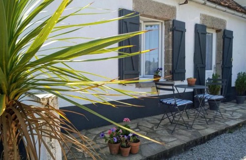 Mailhac-sur-Benaize House | Gite Le Carrosse