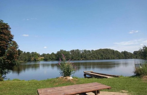 Mailhac-sur-Benaize House | Gite Le Carrosse