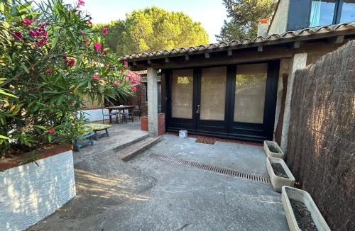 Montesquieu-des-Alberes House | Gite Le Casot Etoilé