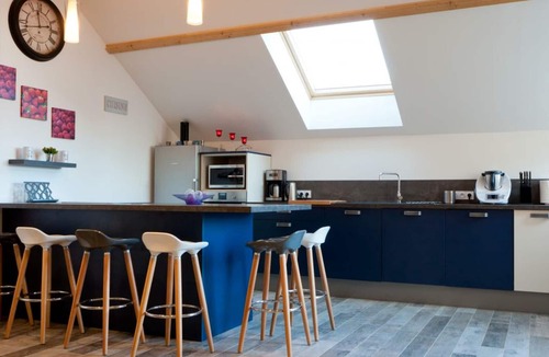 Le Cercueil Cottage | Gite Le Cercueil, 4 bedrooms, 10 persons