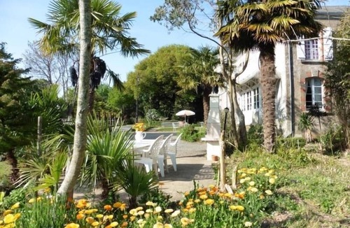 Le Champ-Saint-Pere Cottage | Gite Le Champ-Saint-Père, 3 bedrooms, 8 persons