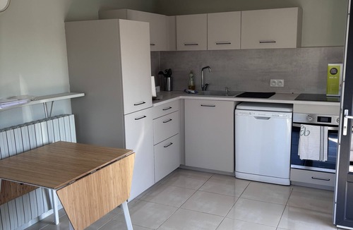 Chindrieux House | Gite "Le Châtilac" a stone's throw from Lac du Bouget