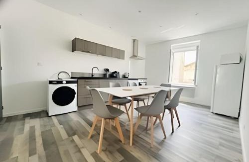 Bussieres House | Gite Le Cocon de Soie 4 à 5 pers