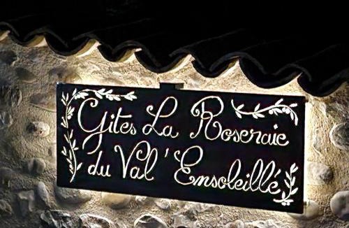 Valensole House | gite le figuier-La Roseraie du Val'ensoleillé