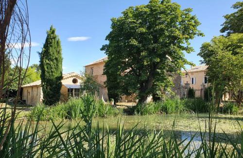 Valensole House | gite le figuier-La Roseraie du Val'ensoleillé