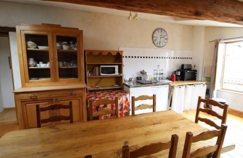 Albigny-sur-Saone Apartment | Gite le grenier des maraîchers