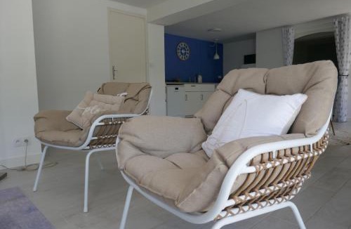 Montignac-de-Lauzun House | Gite Le Lampeau