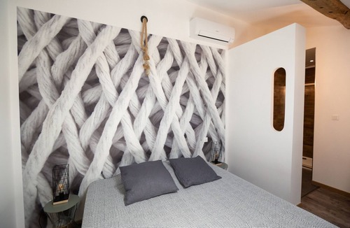 Narbonne House | Gîte Le Loft with jacuzzi and swimming pool 2 minutes from Narbonne