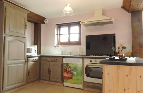 Le Menil-de-Briouze Cottage | Gite Le Ménil-de-Briouze, 2 bedrooms, 5 persons