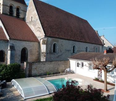 Accolay House | Gite le mûrier blanc