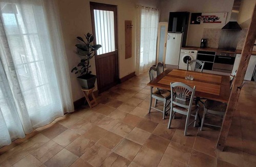 Saint-Frajou House | gite le magnolia domaine cap de coste