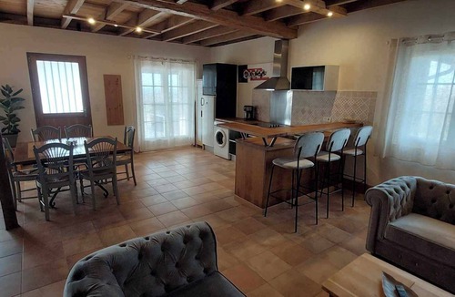 Saint-Frajou House | gite le magnolia domaine cap de coste