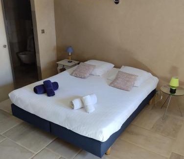 Chateauneuf House | Gite Le petit nid