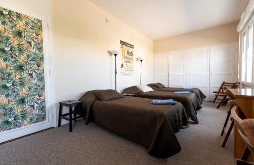 Domfront Bed & Breakfast | Gite Le Relais Saint Michel