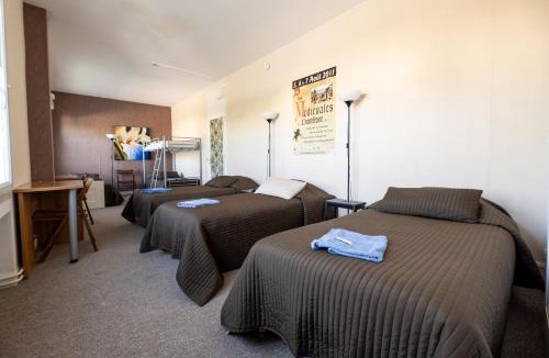 Domfront Bed & Breakfast | Gite Le Relais Saint Michel