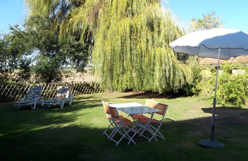 Salles-en-Toulon House | Gite le ry de pouzioux