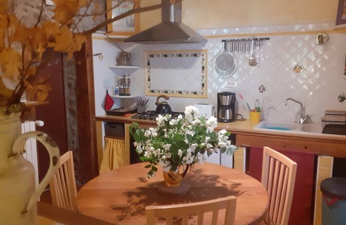 Lesperon Apartment | Gite 'Le Tilleul' – Private Terrace & Garden, Open Mid-April to End of October