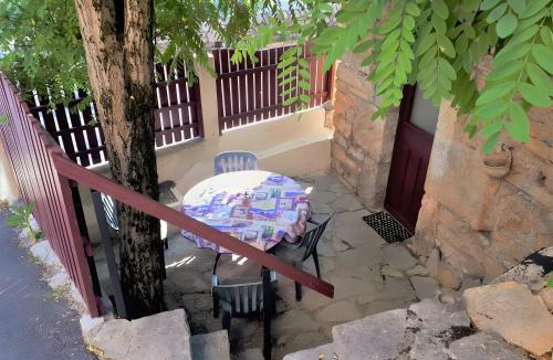 Sainte-Enimie House | Gite Le Vignou à Ste-Enimie