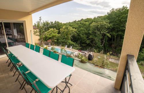 Vesseaux Villa | Gite Les Bouches Rouges