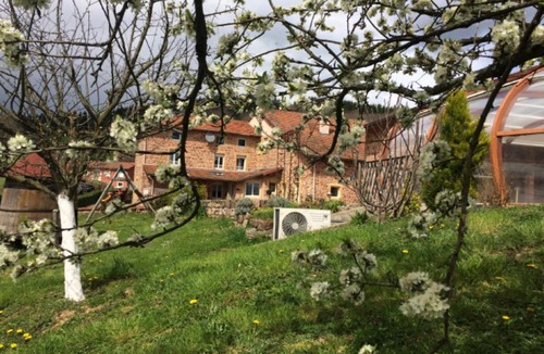 Sevelinges House | Gite Les Cerisiers