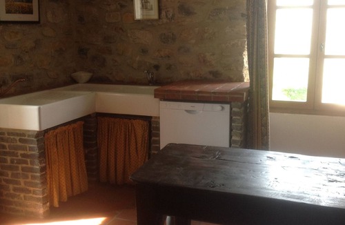 Grospierres House | Gite les cigales in Grospierres, studio gites near vallon pont d'arc