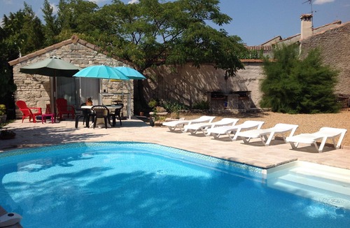 Grospierres House | Gite les cigales in Grospierres, studio gites near vallon pont d'arc