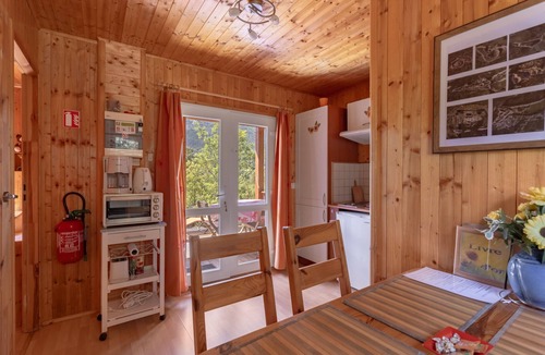 Rouffiac-des-Corbieres Ski Chalet | Gite Les Casots with Shared Pool, Private Terrace and Air Conditioning
