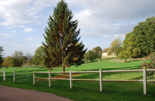 Diges House | Gite les Glycines