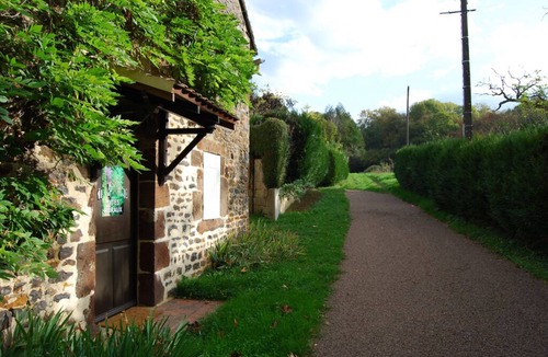 Diges House | Gite les Glycines