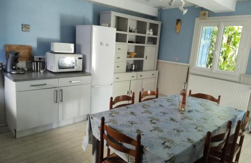 Llupia House | Gite les Glycines
