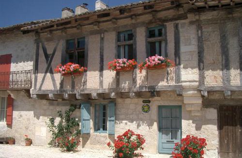 Monjoi House | Gite Les Hortalis