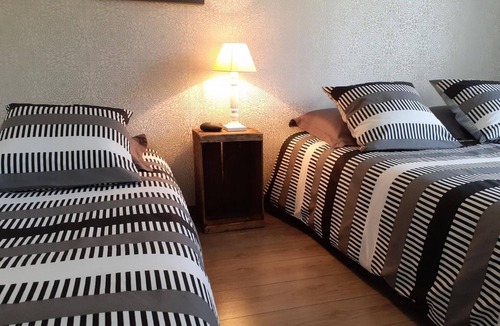 Saint-Maurice-du-Desert Cottage | Gite Les Monts-d'Andaine, 2 bedrooms, 5 persons