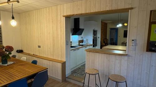 Saint-Robert House | Gite Les Pivoines