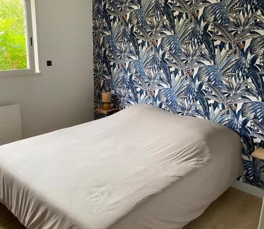 Saint-Robert House | Gite Les Pivoines