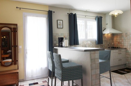 Gaillan-en-Medoc House | Gite LES Rhododendrons