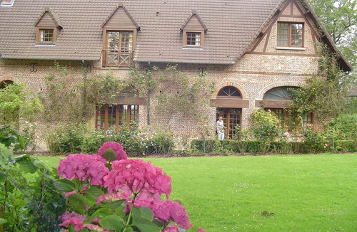 Eu House | Gite "Les Rosiers"