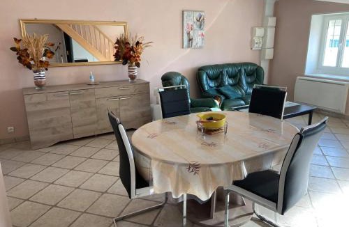 Saint-Firmin-sur-Loire House | Gite Les Sassiers