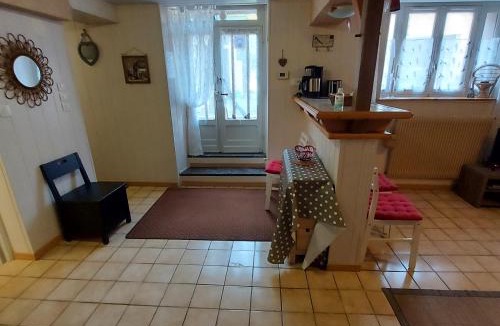 Izeste House | GITE "LES SAPINS"