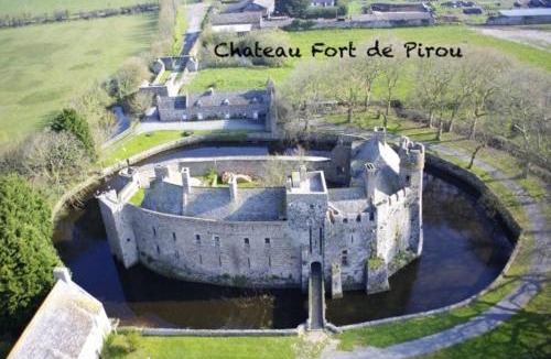 Pirou House | Gite les trois Petiots