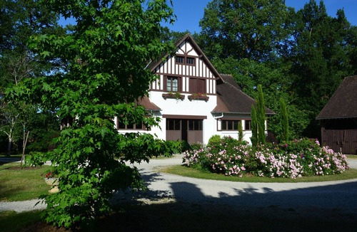 Ligny-le-Ribault Cottage | Gite Ligny-le-Ribault, 4 bedrooms, 7 persons
