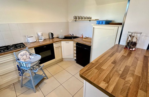 Ponthoile House | Gîte Lilas De Mer: Holiday Home with Private Terrace and Garden