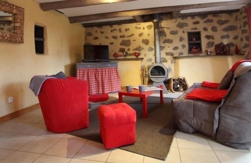 Lissac Cottage | Gite Lissac, 2 bedrooms, 4 persons